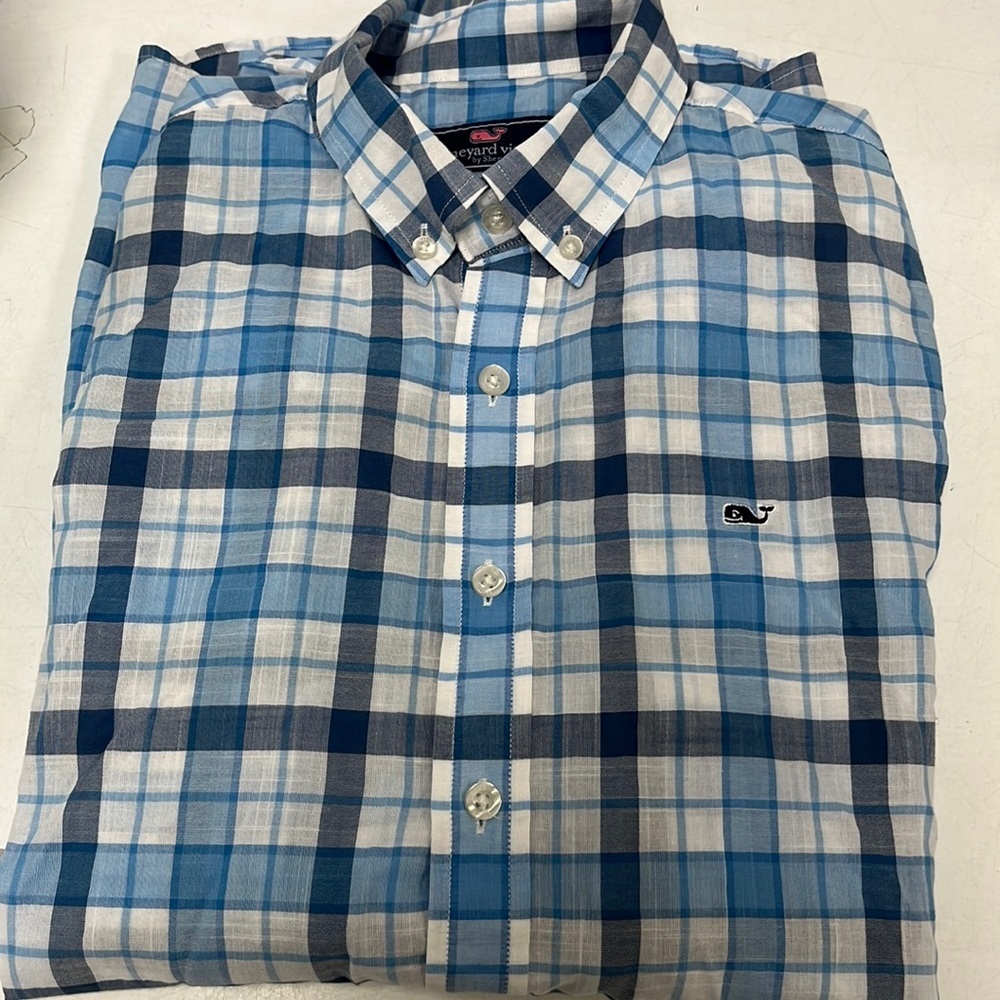 Vineyard Vines whale shirt!